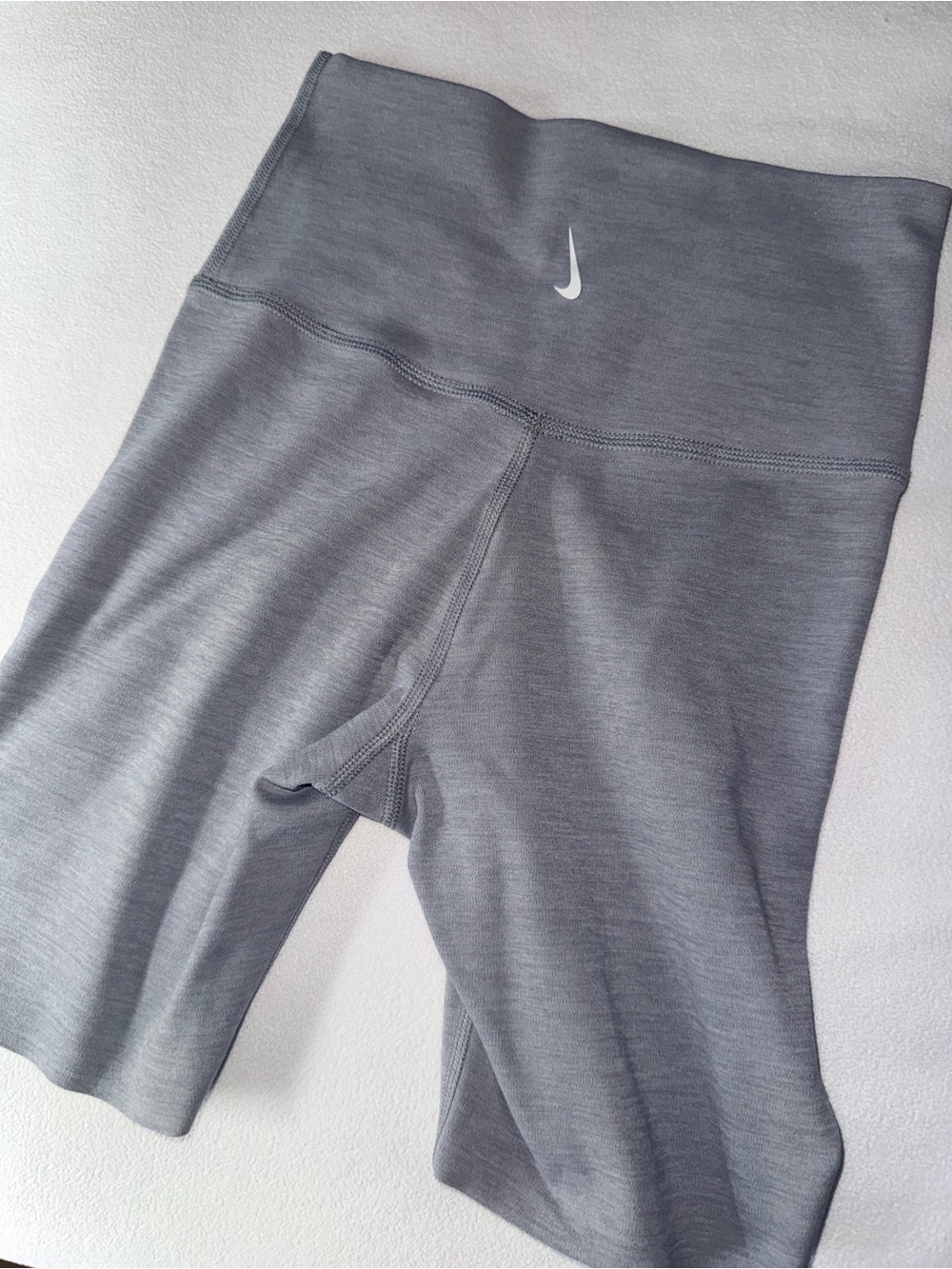 Raw Edge Hem Dri-Fit High-Rise Biker Shorts